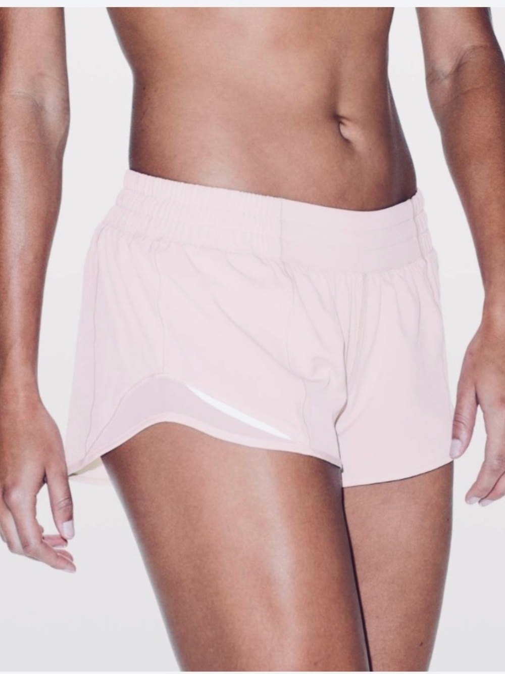 Lululemon Hotty Hot Short II 2.5" Pink W7ATGR